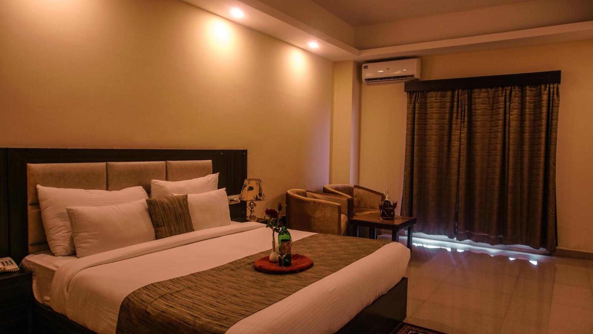D'Polo Club & Spa Resort Dharamshala Exteriör bild
